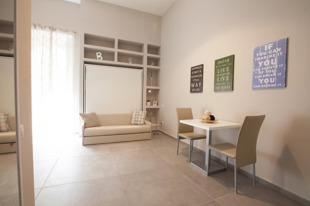 نابولي Bovio Prestige Apartments المظهر الخارجي الصورة