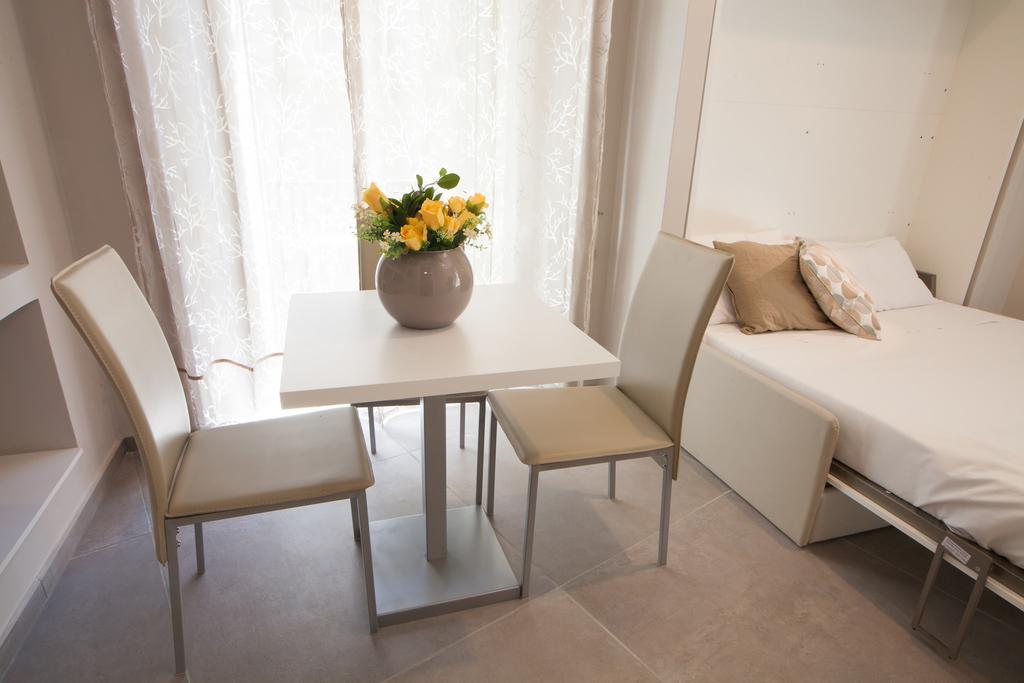 نابولي Bovio Prestige Apartments المظهر الخارجي الصورة