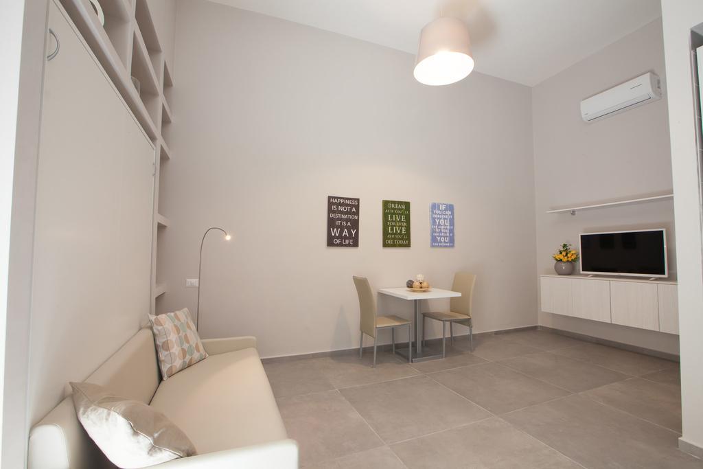 نابولي Bovio Prestige Apartments المظهر الخارجي الصورة