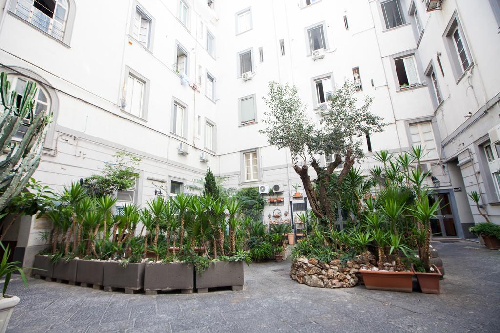 نابولي Bovio Prestige Apartments المظهر الخارجي الصورة